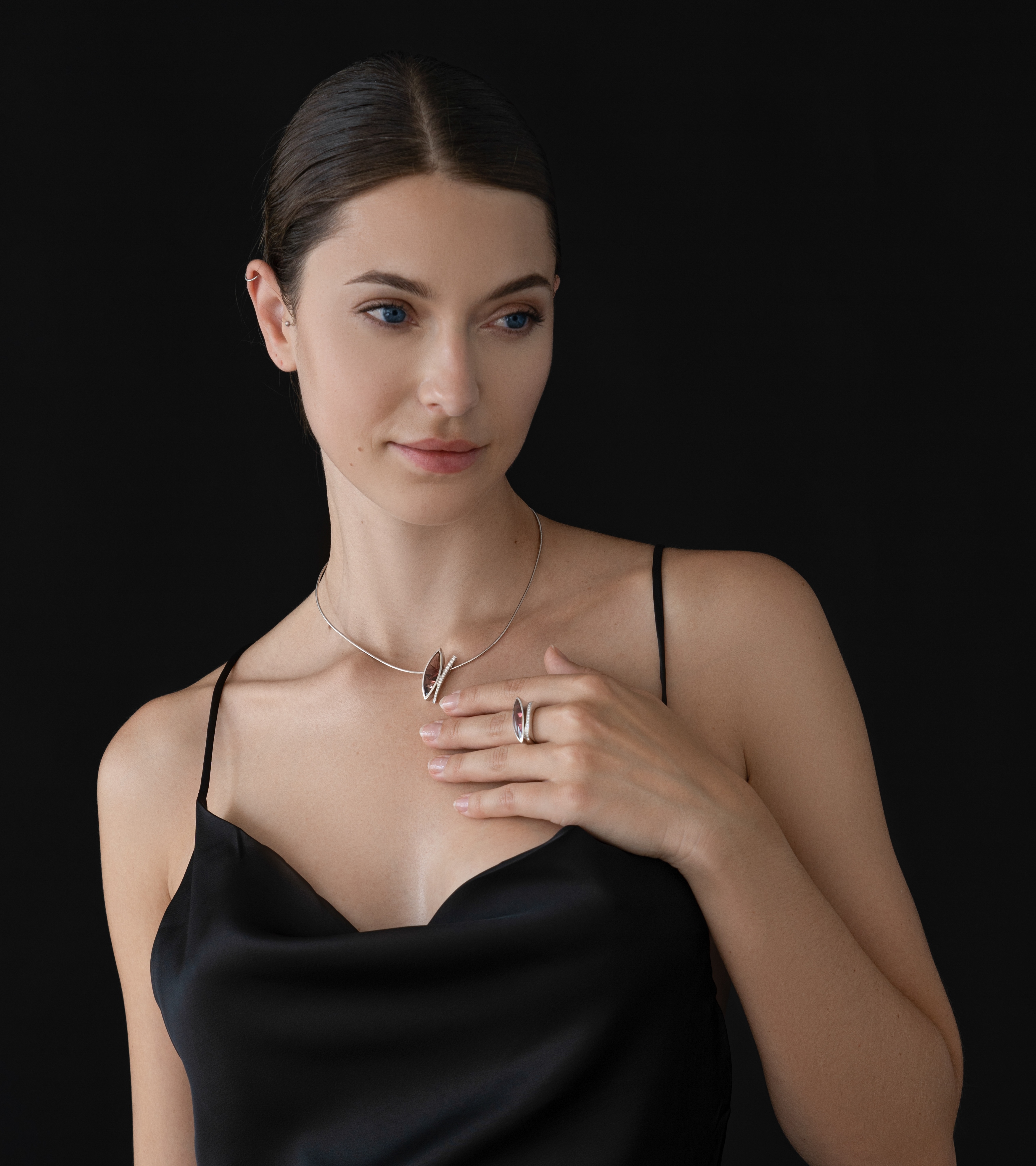  Ring  - Turmalin / Diamatbesatz - 0,13ct 
