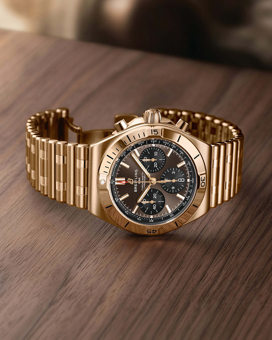 Chronomat B01 42 - Braun - 18-karätiges Rotgold