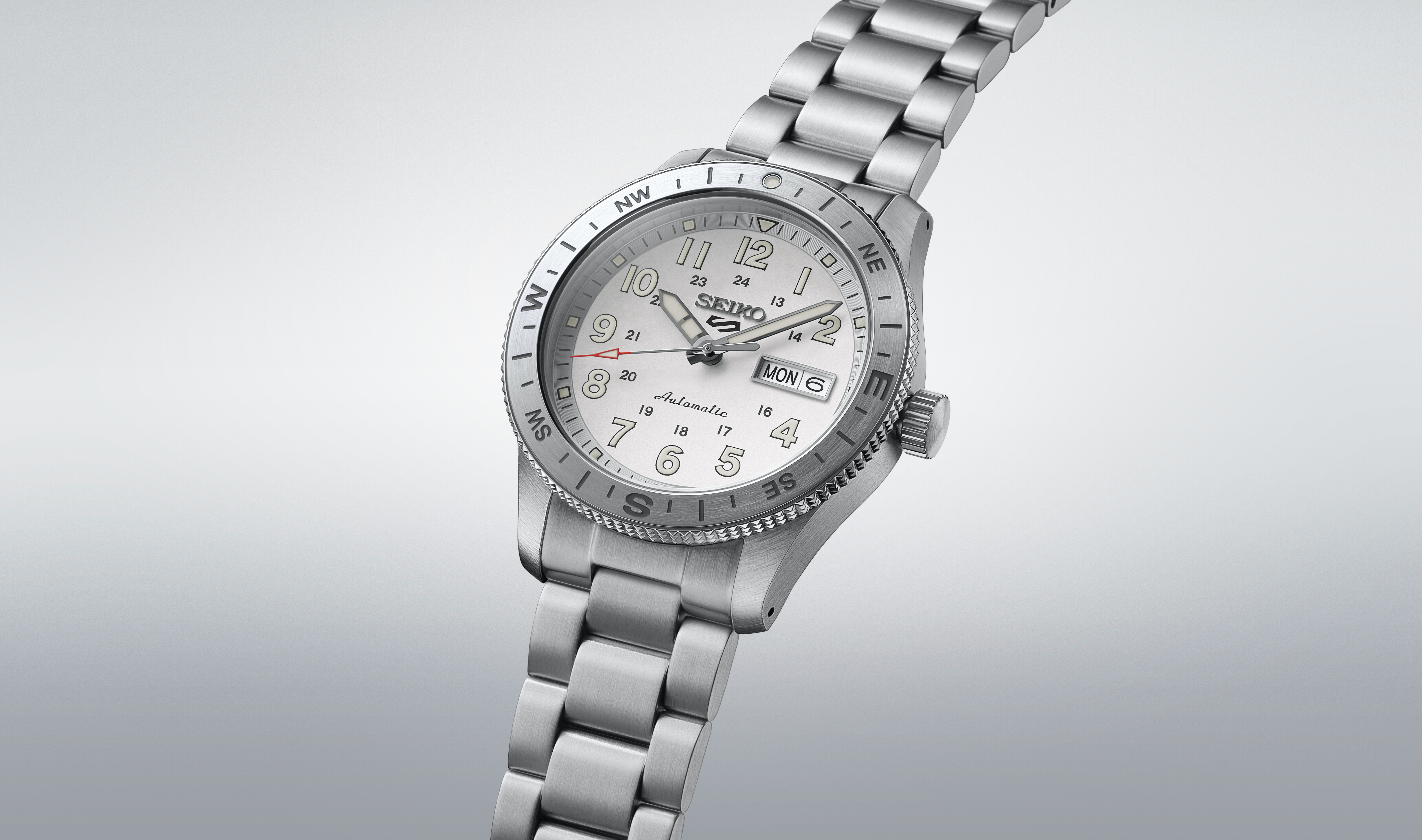 Seiko 5 Sports Field series  - Automatik - Weiß