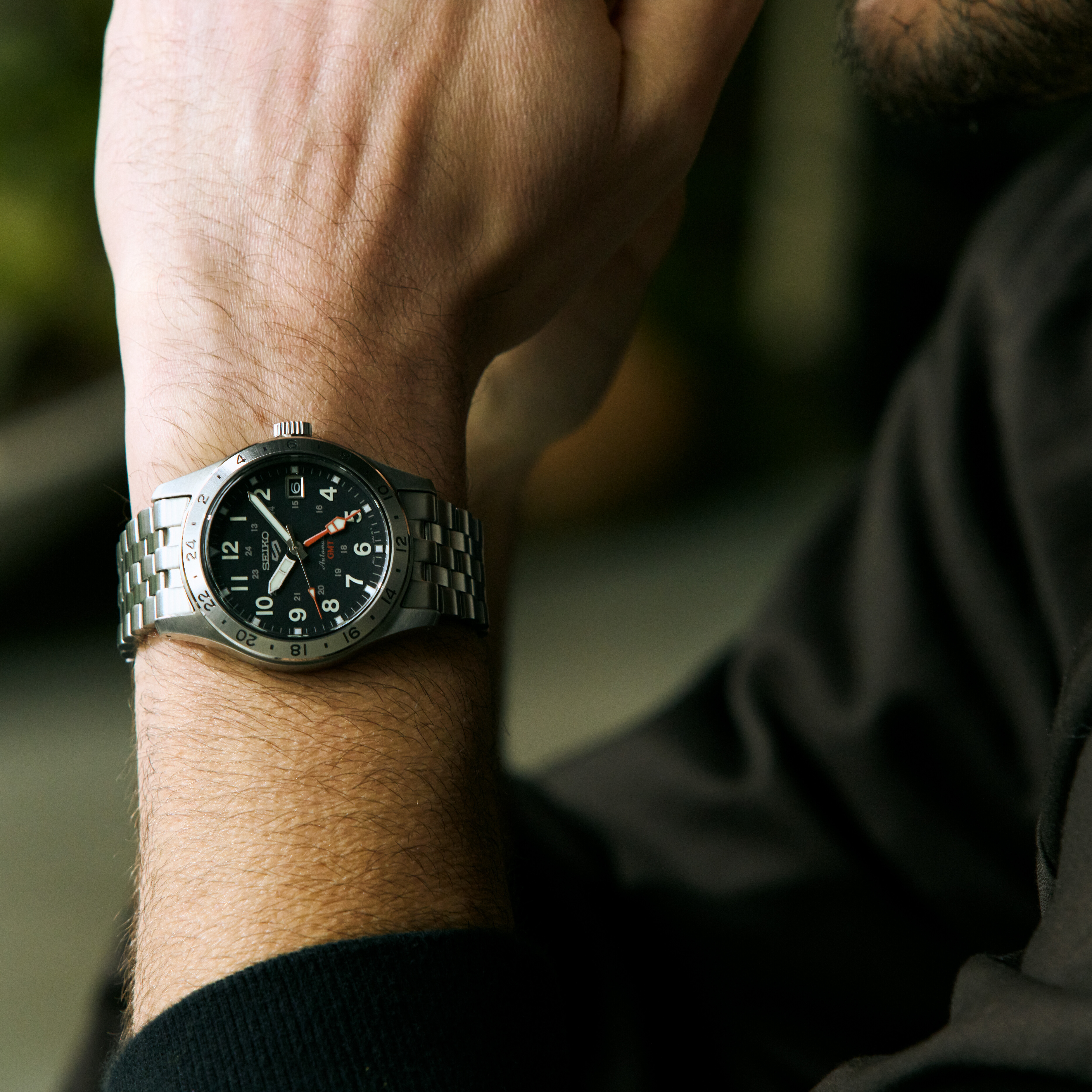 Seiko 5 Sports Field series  - Automatik - Schwarz